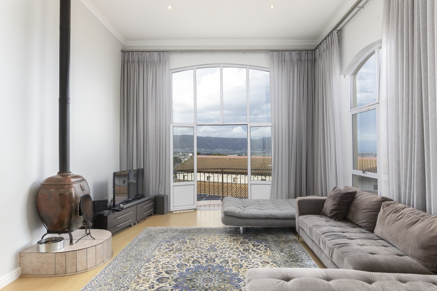 5 Bedroom Property for Sale in Dennegeur Western Cape